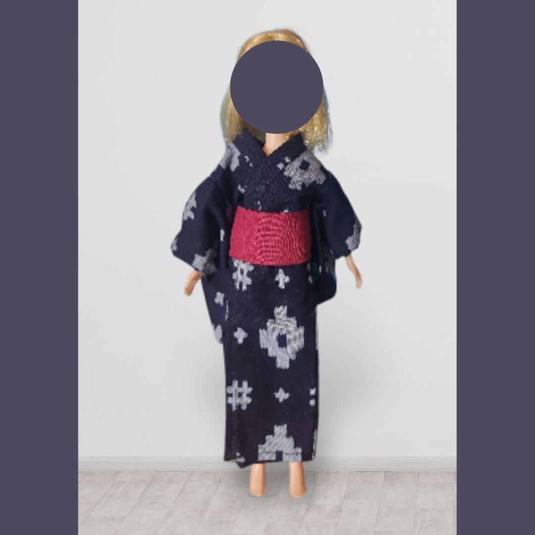 22cmドール用 着物二点セット 赤い花柄×白 ハンドメイド | Culture-Booth