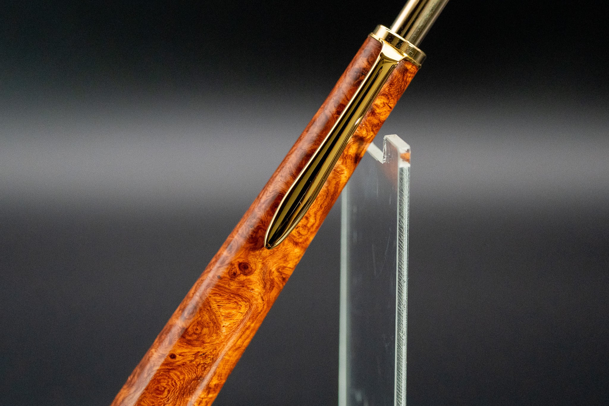 朱色の銘木】本花梨 瘤杢 特上 gold MP | 木軸ペン工房 金杢犀