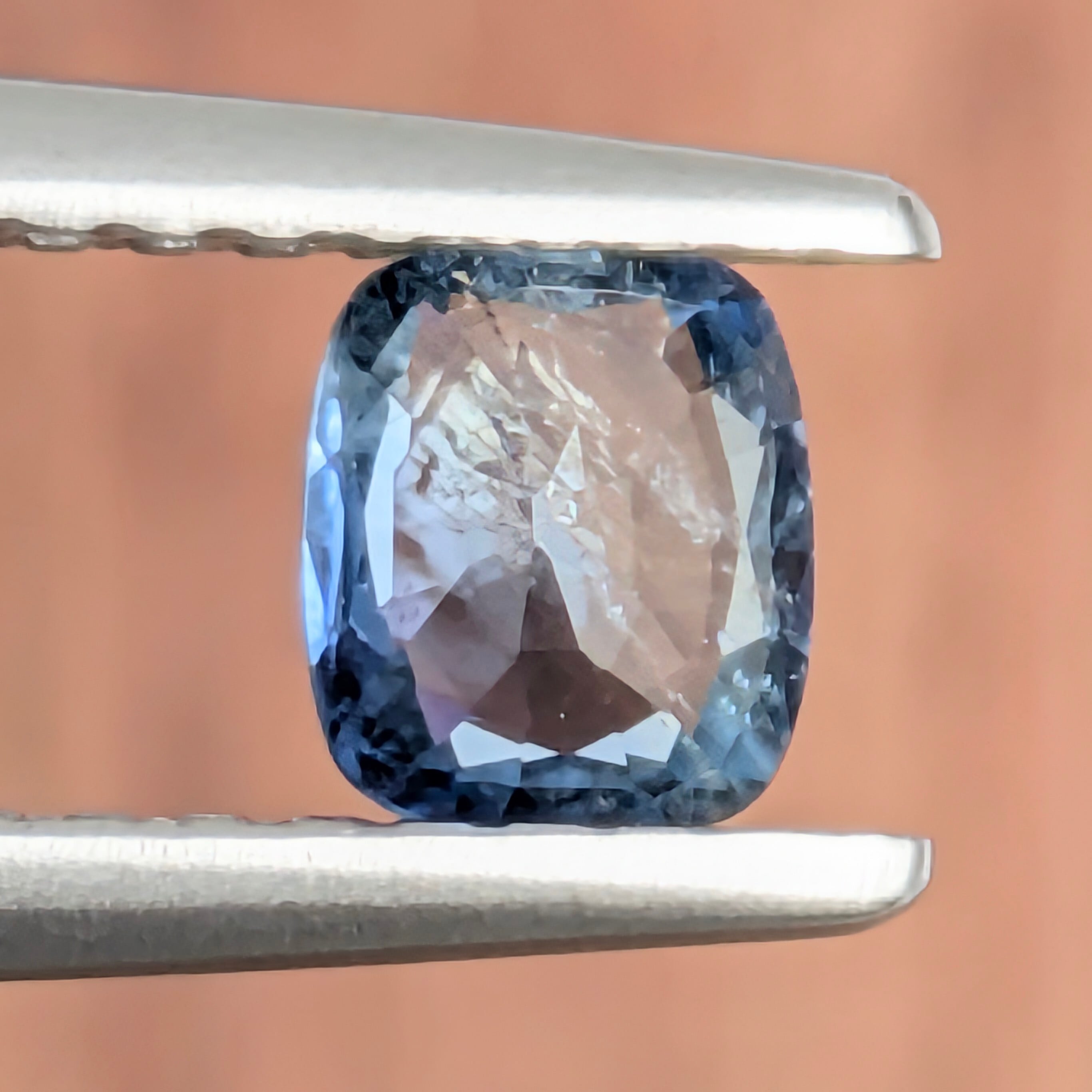 非加熱サファイアルース 【0.43ct】 PRO208315 | Gem's Subculture