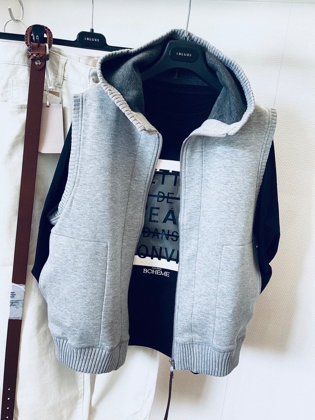 ダンボールニットフーディーベスト