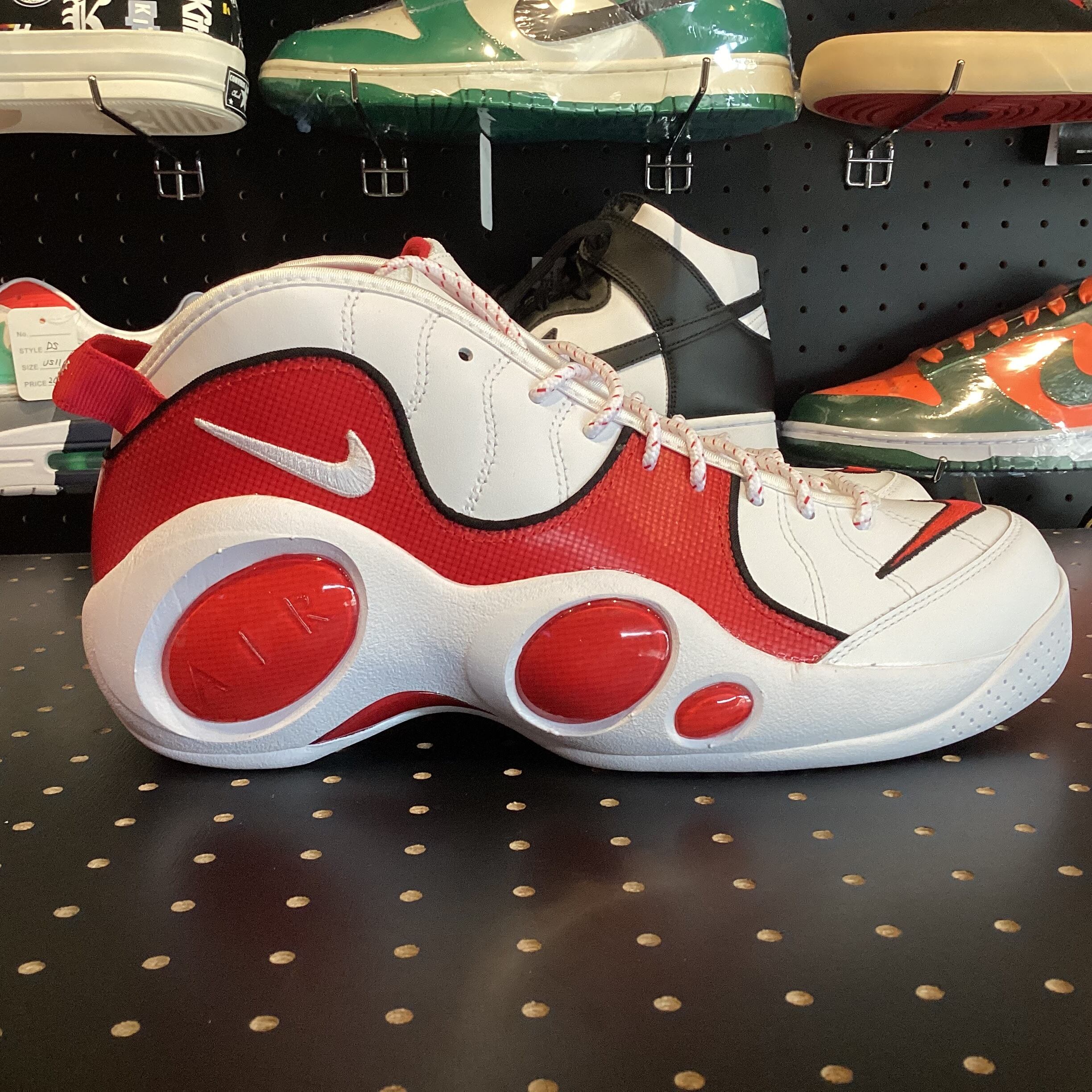 【26cm】NIKE AIR ZOOM FLIGHT95 true red