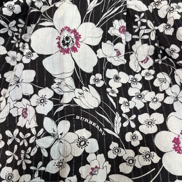古着 バーバリーロンドン BURBERRY LONDON 花柄スカート クリーニング