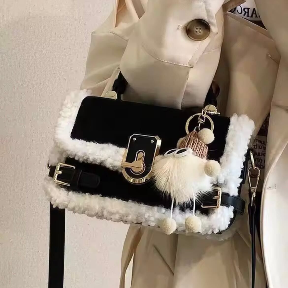 mouton square mini bag