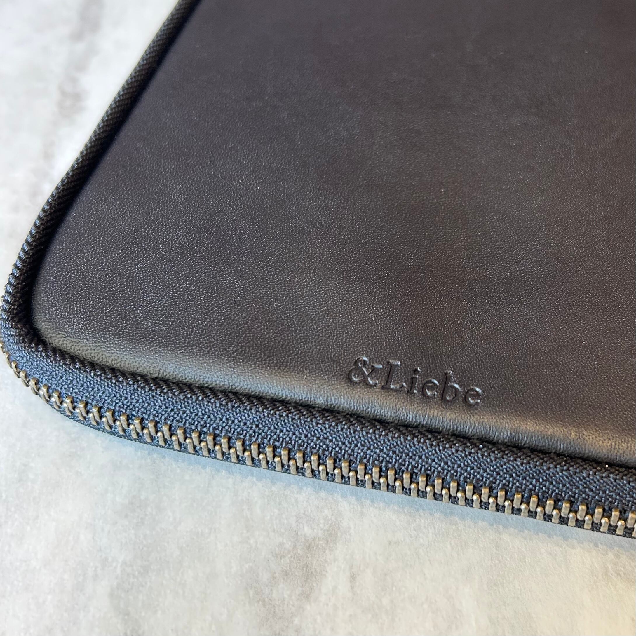 ＆Liebe「開くたび、ときめく 文具ポーチ（栃木レザー）」／5本差し