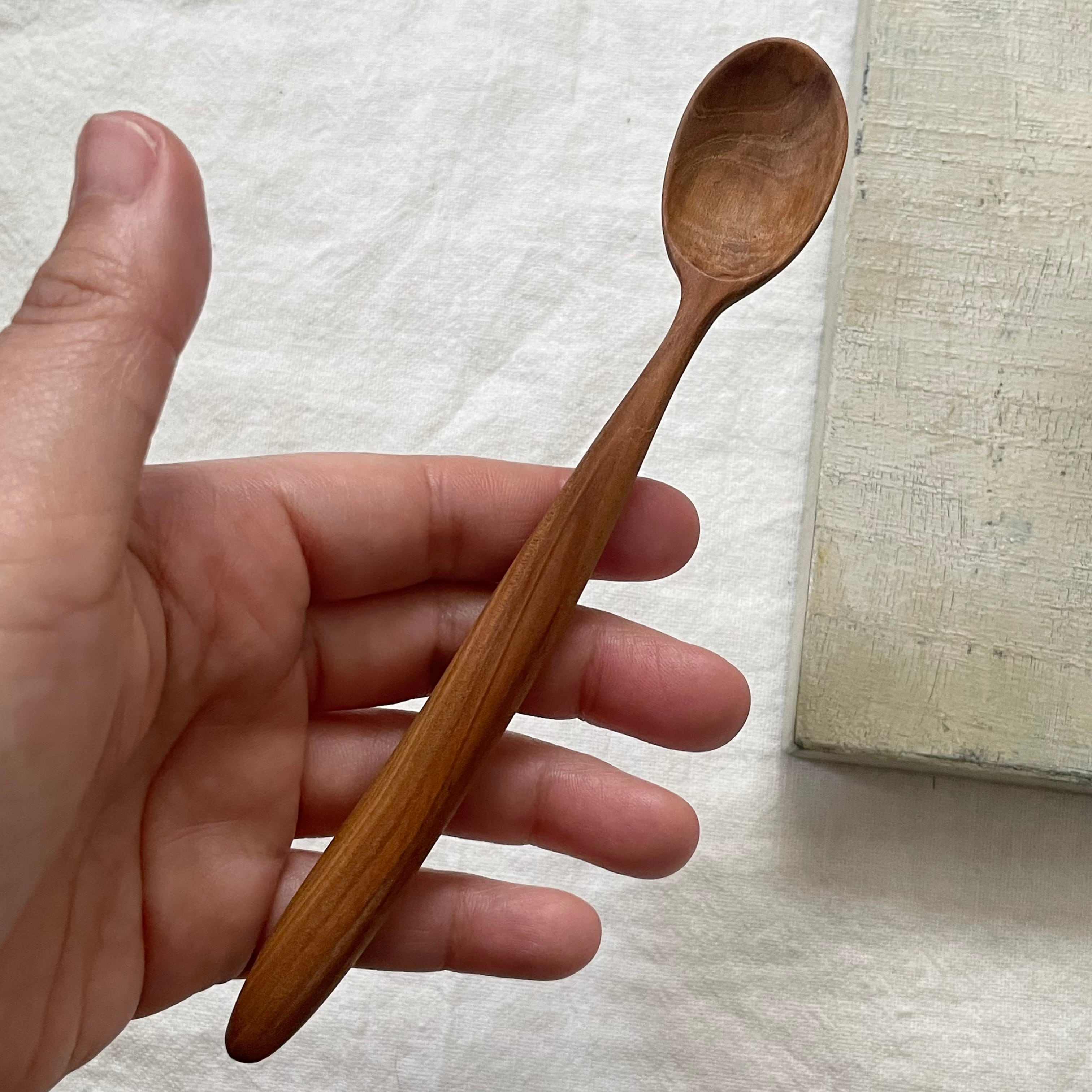 リトアニアの手彫りののスプーンミニ | tsuitachi craft&brocante