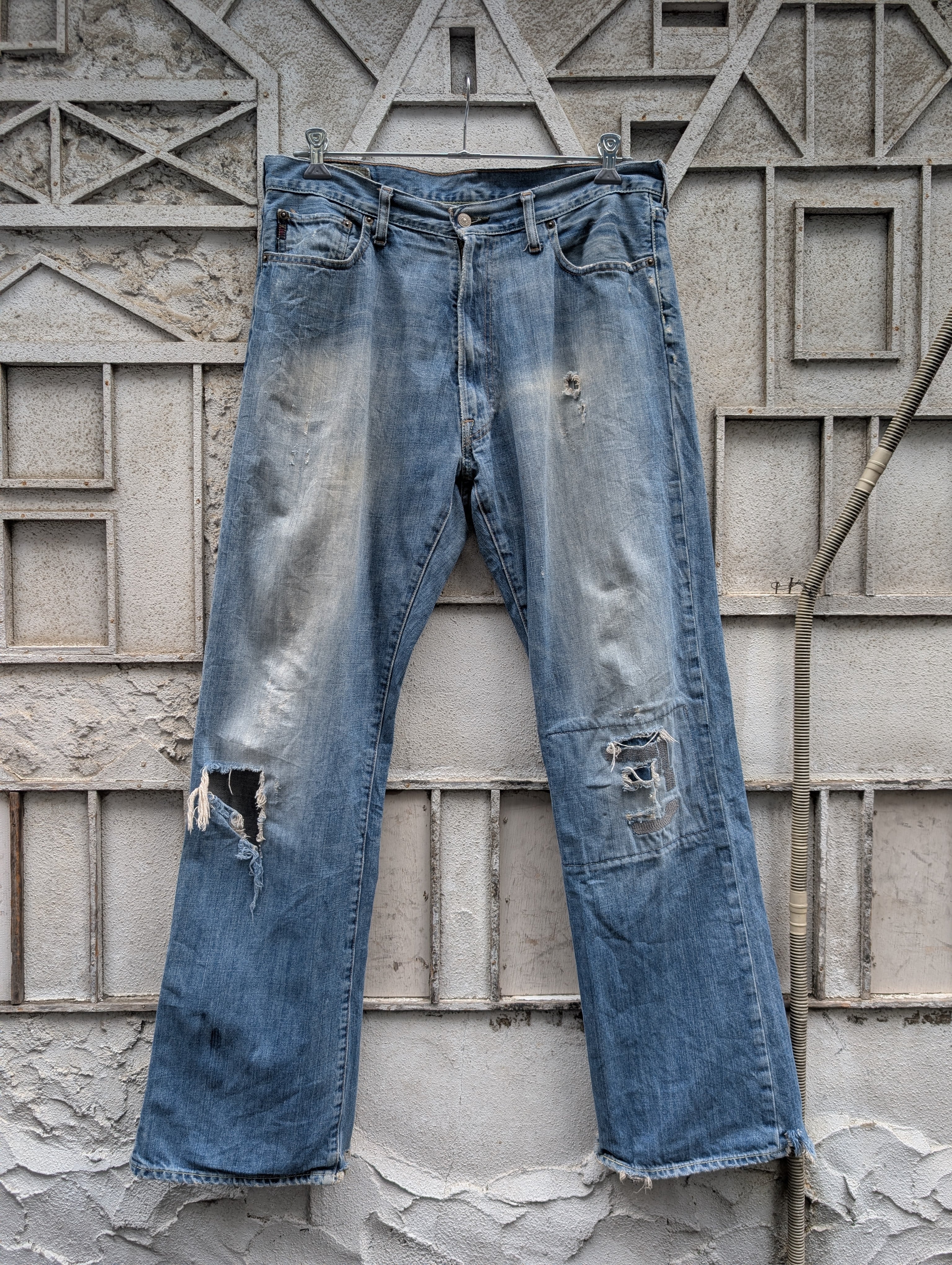 "ABERCROMBIE & FITCH" damage denim pants