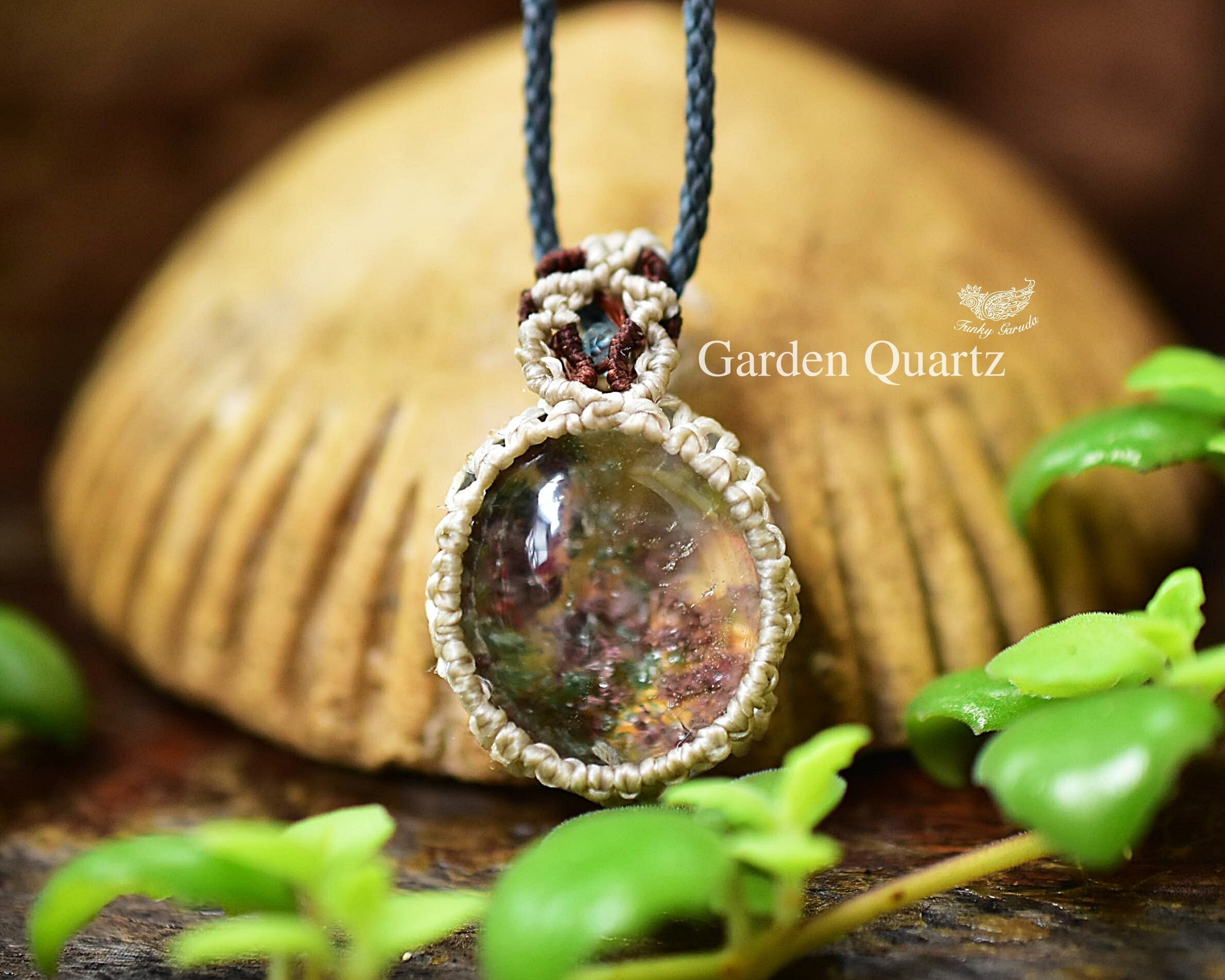 赤い実と緑の葉★ガーデンクォーツ マクラメペンダント632