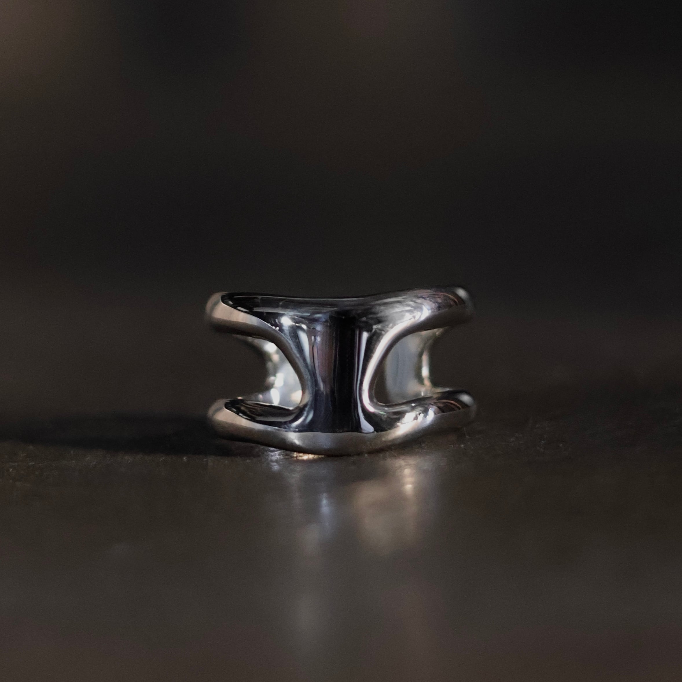 Ring | unsung