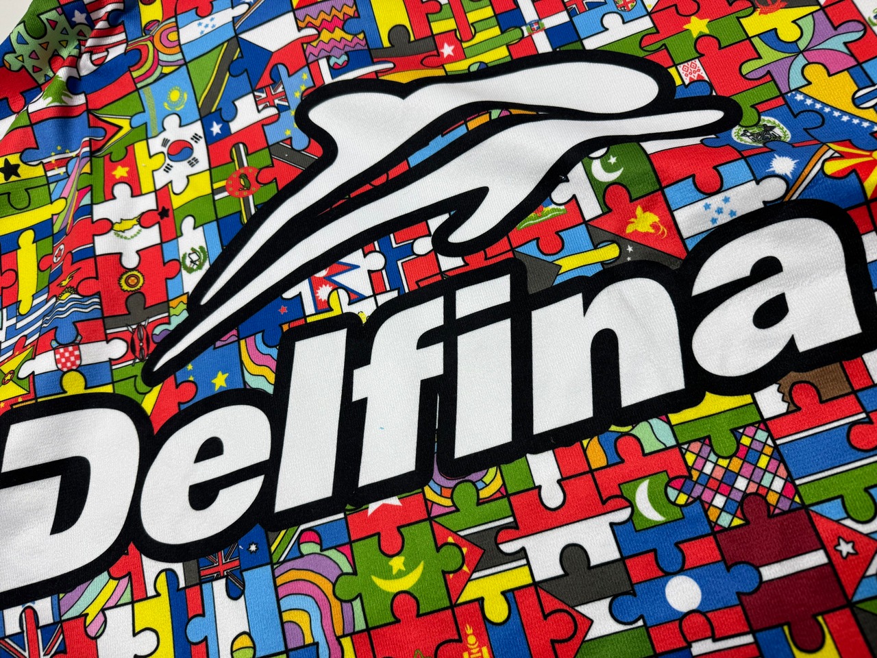 Delfina -  INAN’s World flags Hooded Towel (子供用)