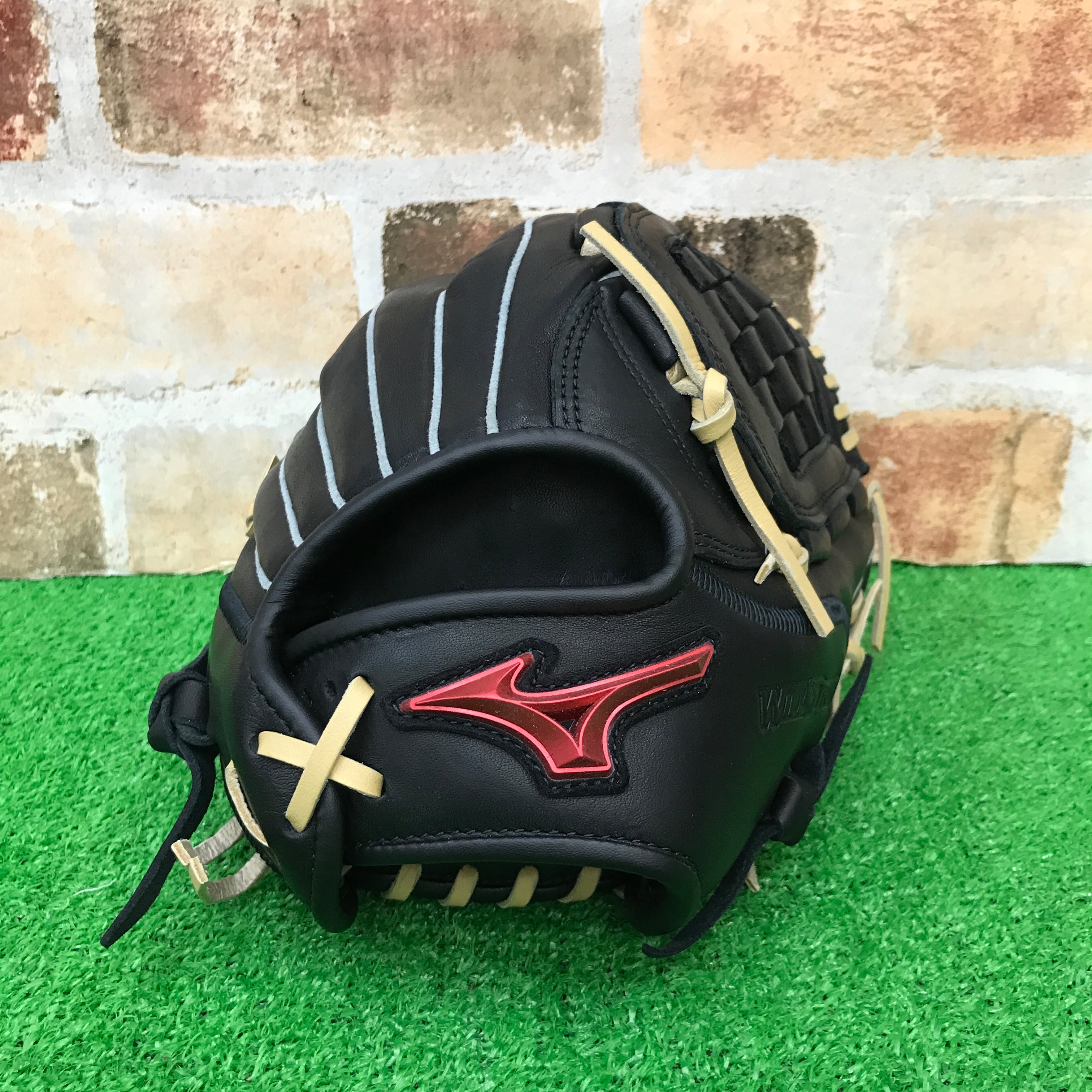 Mizuno ミズノ 少年軟式 オールラウンド用 ブラック 左用 新品・未使用