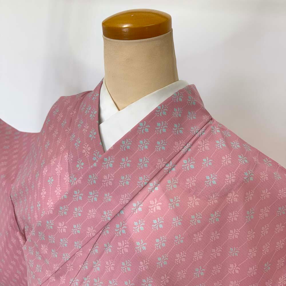 小紋 夏 絽 夏用 洗える着物 裄65.5cm 身丈156.2cm お洒落着 普段着 ポリエステル ピンク 美品 M サイズ 4219 小紋 夏 絽 夏用 洗える着物 裄65.5cm 身丈156.2cm お洒落着 普段着