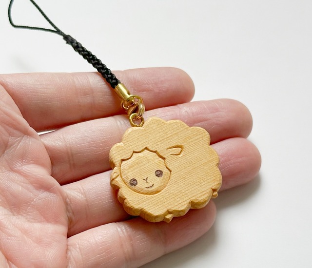 【アクセサリー】ひつじちゃん　ストラップ（ヒバ）