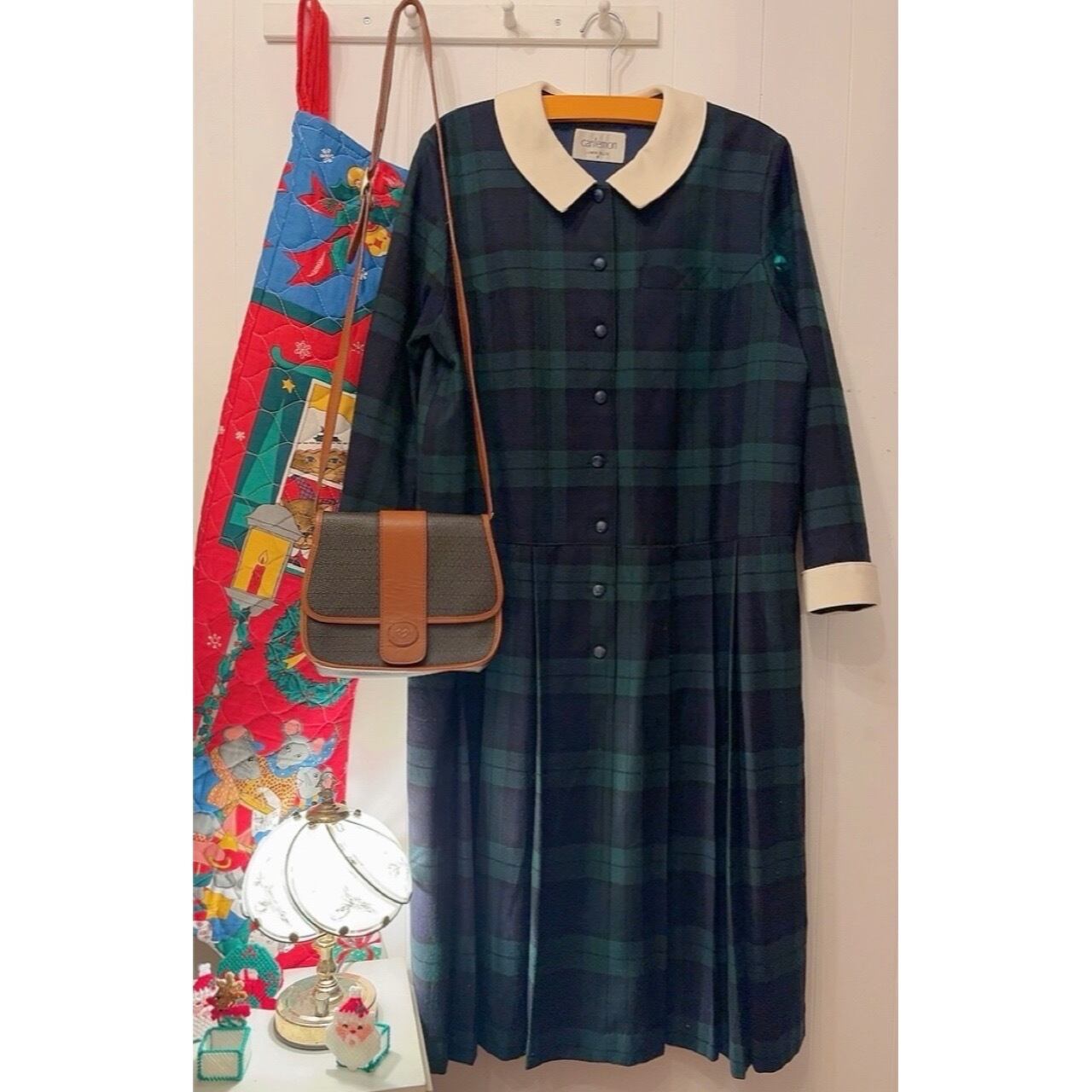 green check white collar one-piece