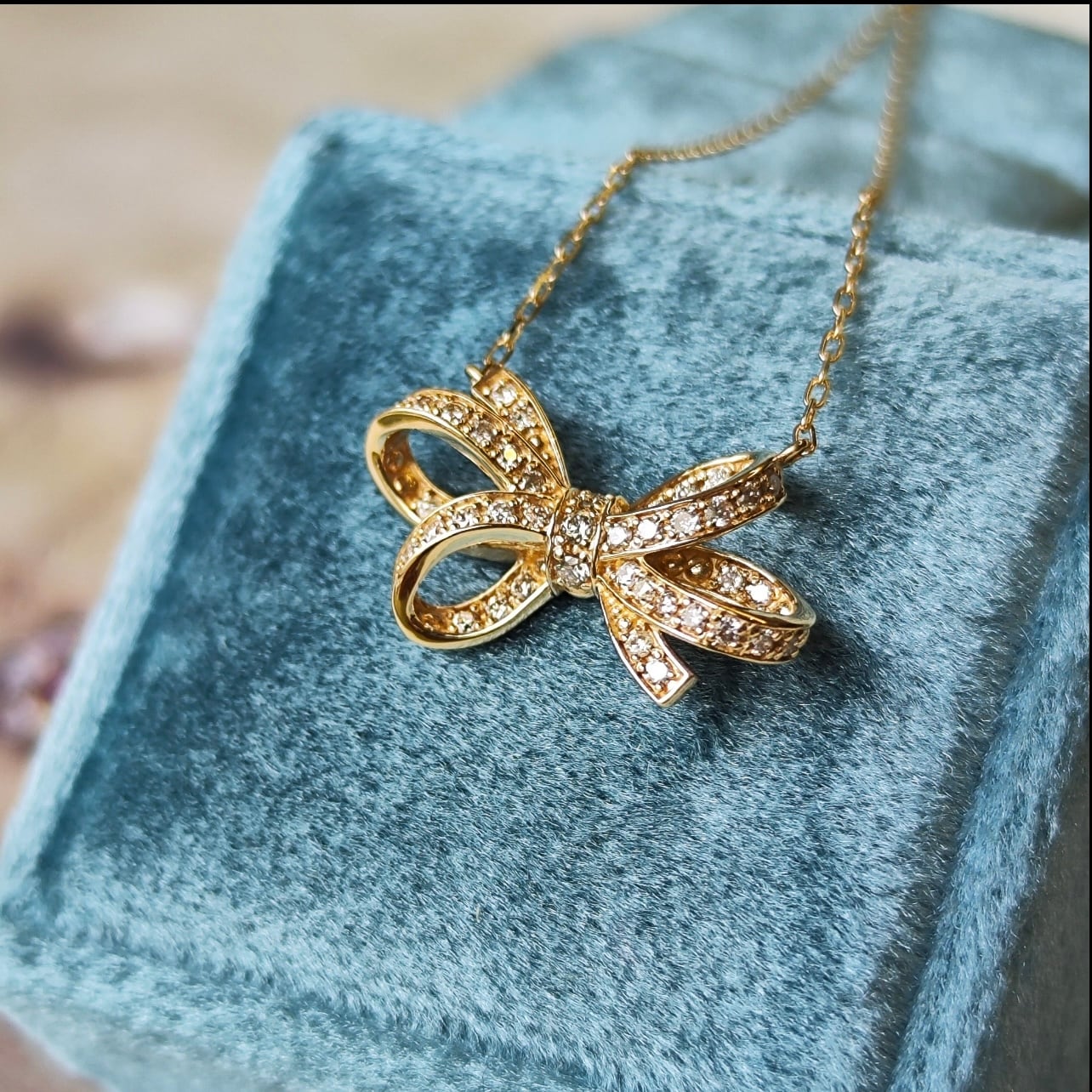 天然ダイヤモンド リボンモチーフ 18金ネックレス | Mico宝飾店 