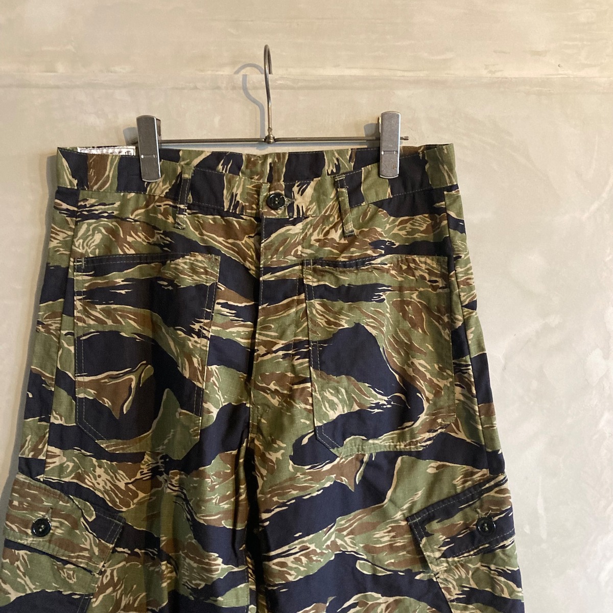 NAOSHIYA CUSTOM FACTORY TIGER 6P BAKER PANTS | TRACK END