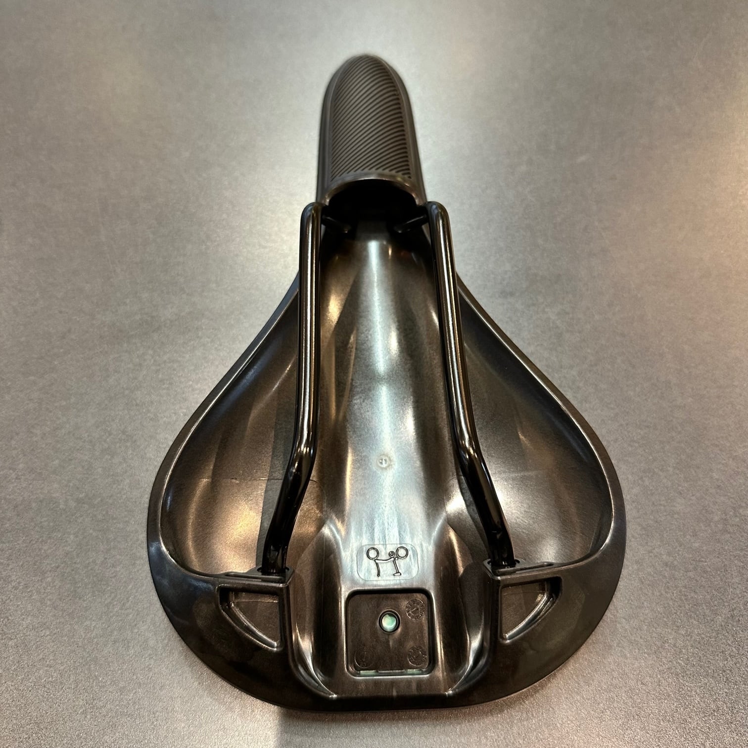 Brompton Superlight Saddle 【P-Line純正】 | LORO ONLINE STORE Brompton Superlight Saddle 【P-Line純正】 | LORO ONLINE STORE