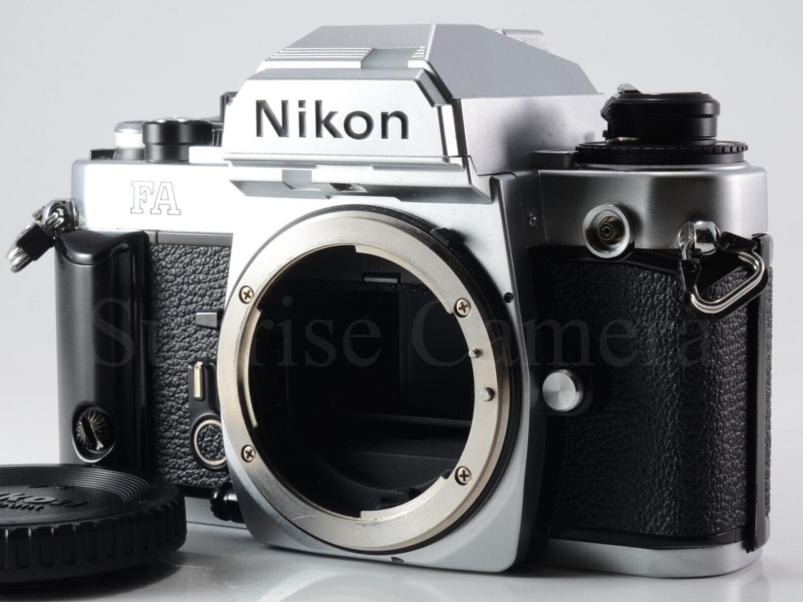 Nikon（ニコン） | サンライズカメラ フィルムカメラとオールドレンズ