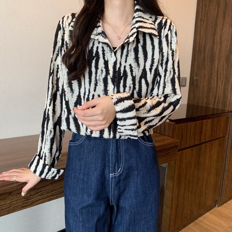 色とサイズが選択可) トップス シャツ アニマル柄 ヒョウ柄 レオパード