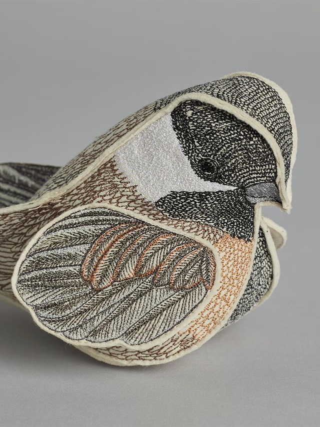 CORAL&TUSK [Chickadee of Cheer] しあわせを運ぶチカディー ドール (コーラル・アンド・タスク)