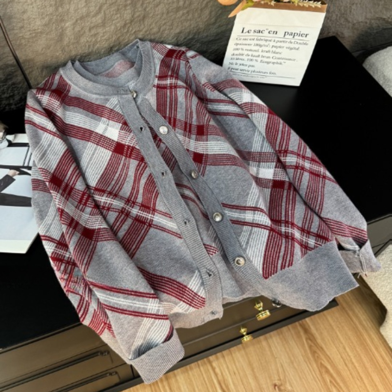 チェック柄ショートニットカーディガン W01039