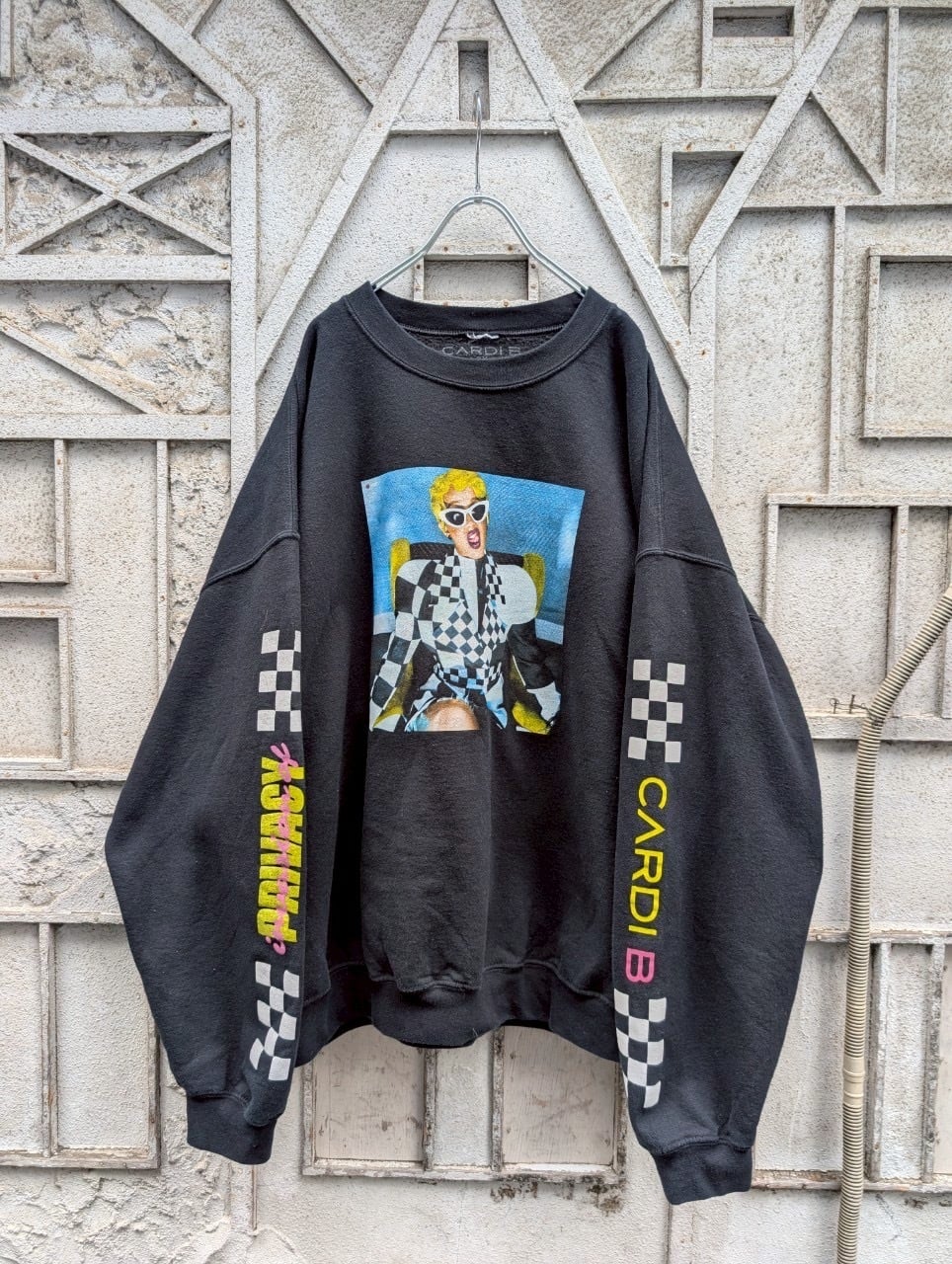 "CARDI B" print sweat