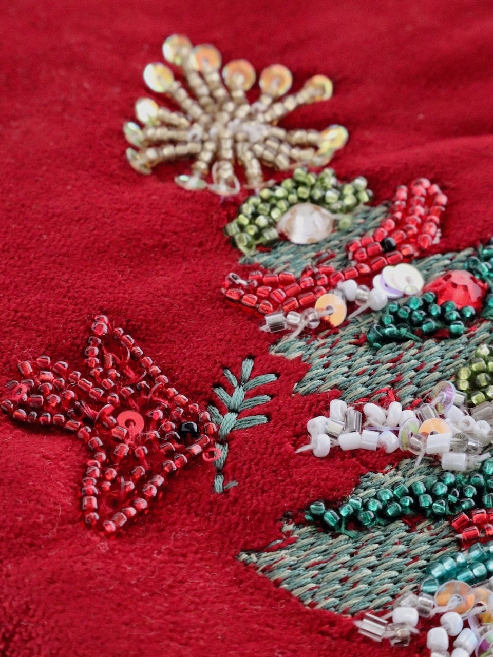 二枚クリスマスソックス　レッド　ベージュ　幸せクローバー　トルコヴィンテージラグ 二枚クリスマスソックス レッド ベージュ 幸せクローバー トルコ