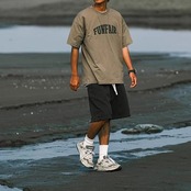 ラウンドネックフロントプリントTシャツ A4244