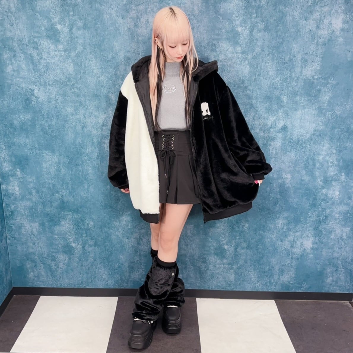 超ふわもこ】TWO-TONE ZIP OUTER | NIER CLOTHING