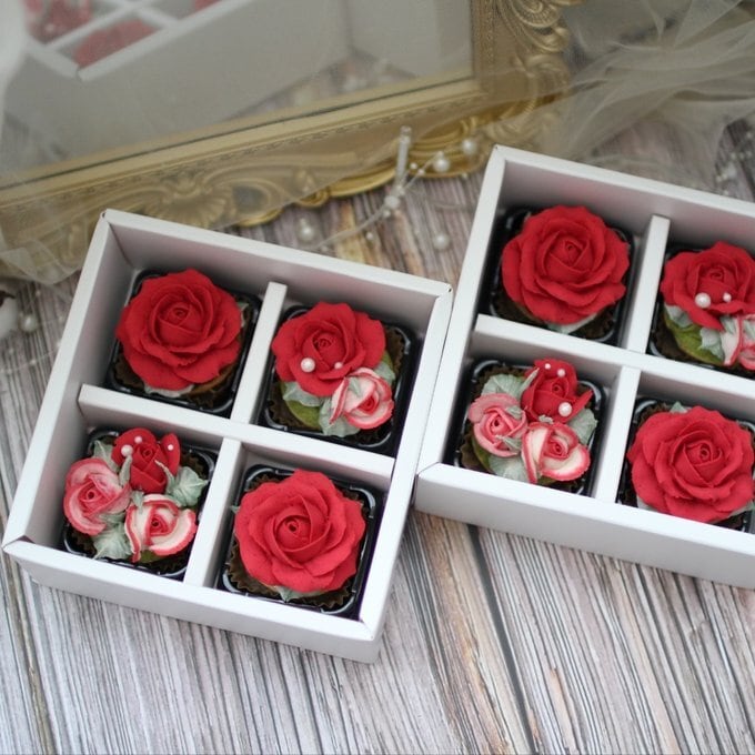 風呂敷ラッピング)あんフラワークッキー(赤いバラ) フラワータルト