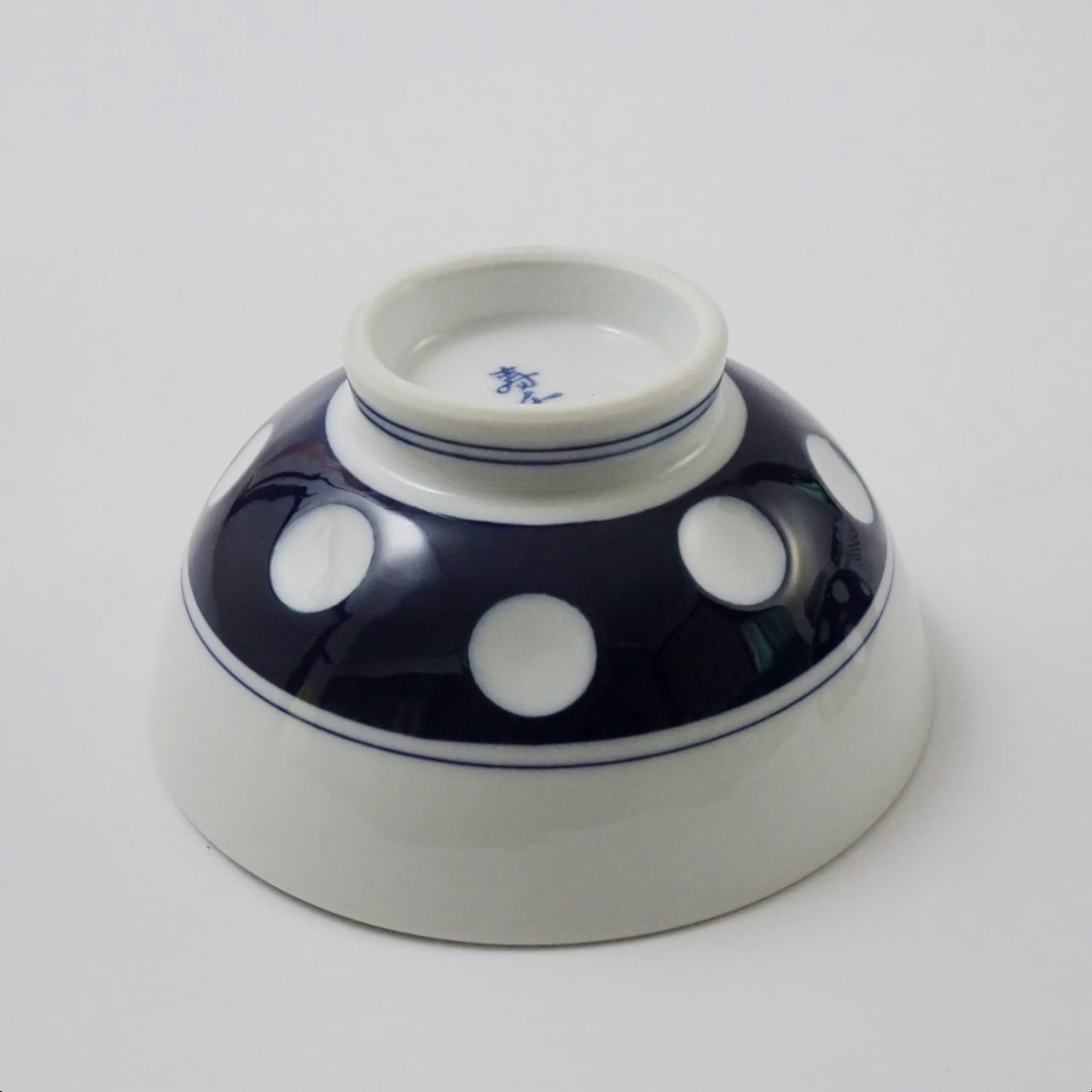 肥前吉田焼 水玉（半面） 茶碗 （1ヶ入化粧箱） | 有田焼 かどすみ商店