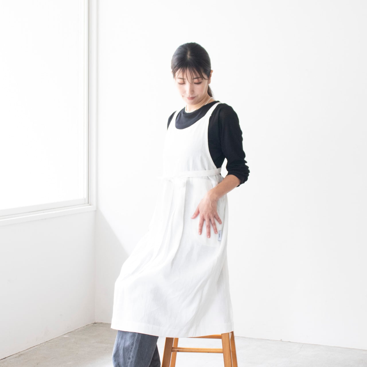 ワンピースエプロン【ホワイト】 | Ha10 Online Store