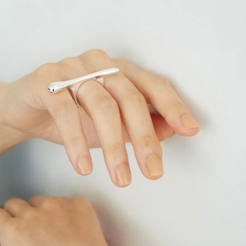 Nuance stick Ring