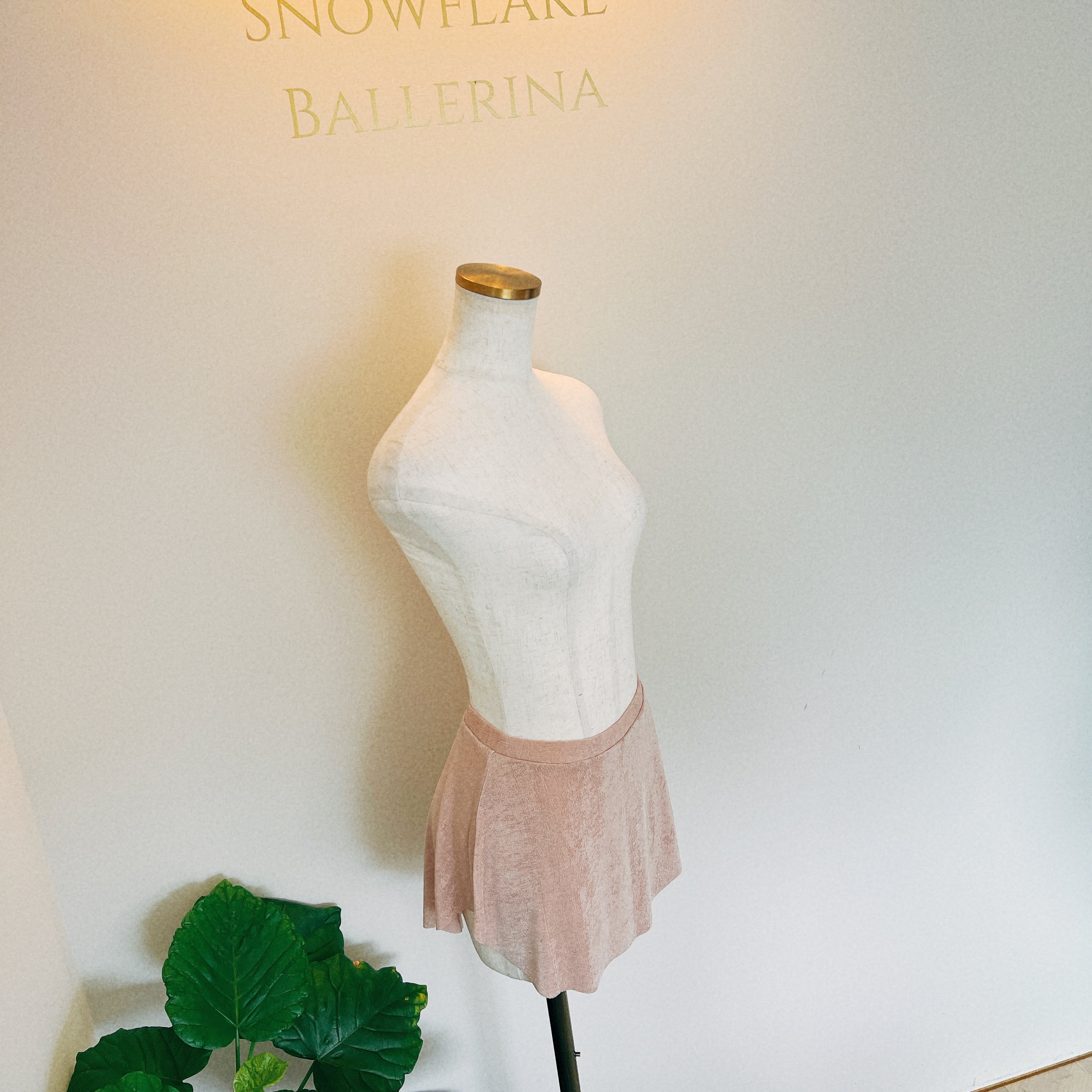 くすみピンク プルオンスカート | バレエショップ Snowflake Ballerina