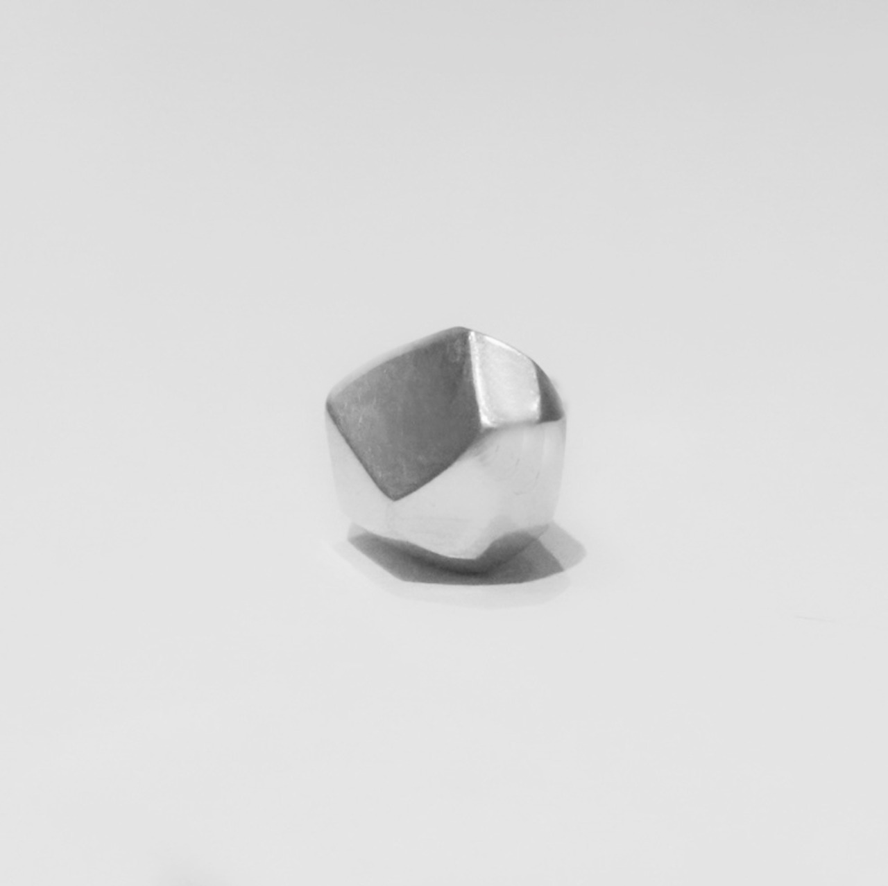 ピアス  Midnight - 1