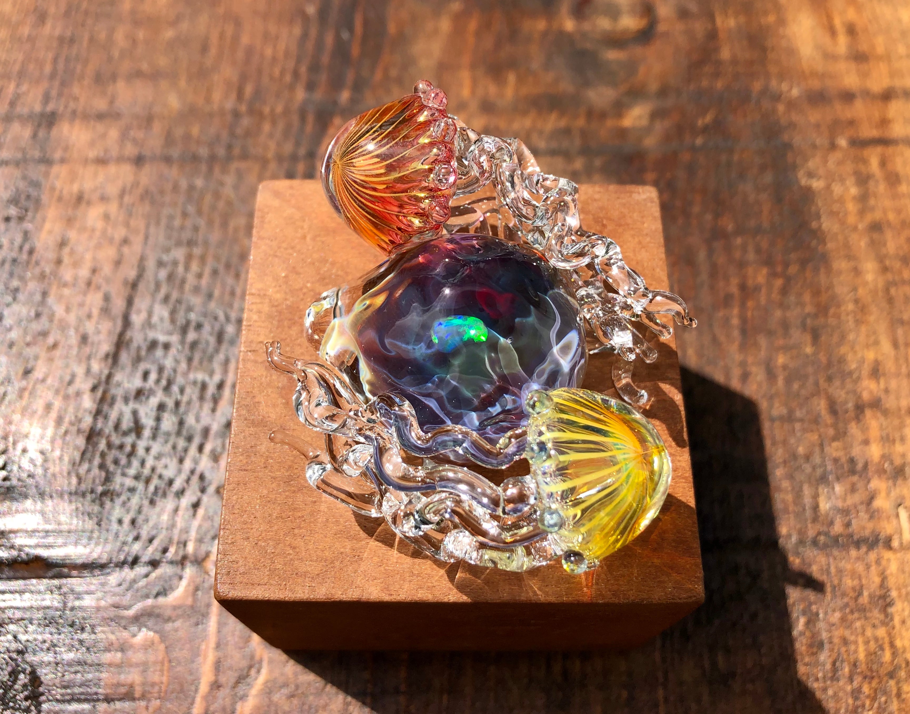 深海の海月】 | GuruGuruGlass