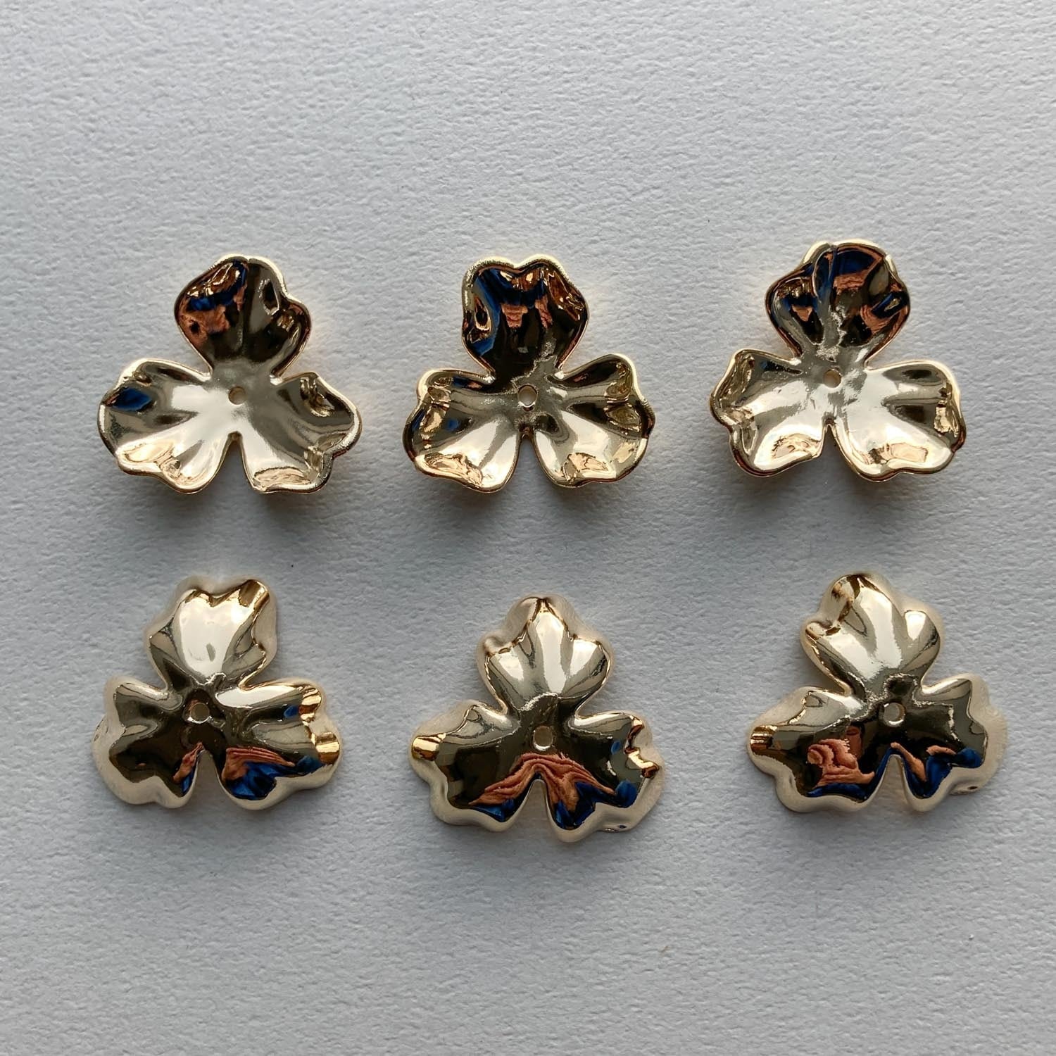 再入荷〉3枚フリル花びらパーツ（カラー） | Dua-アクセサリーパーツ