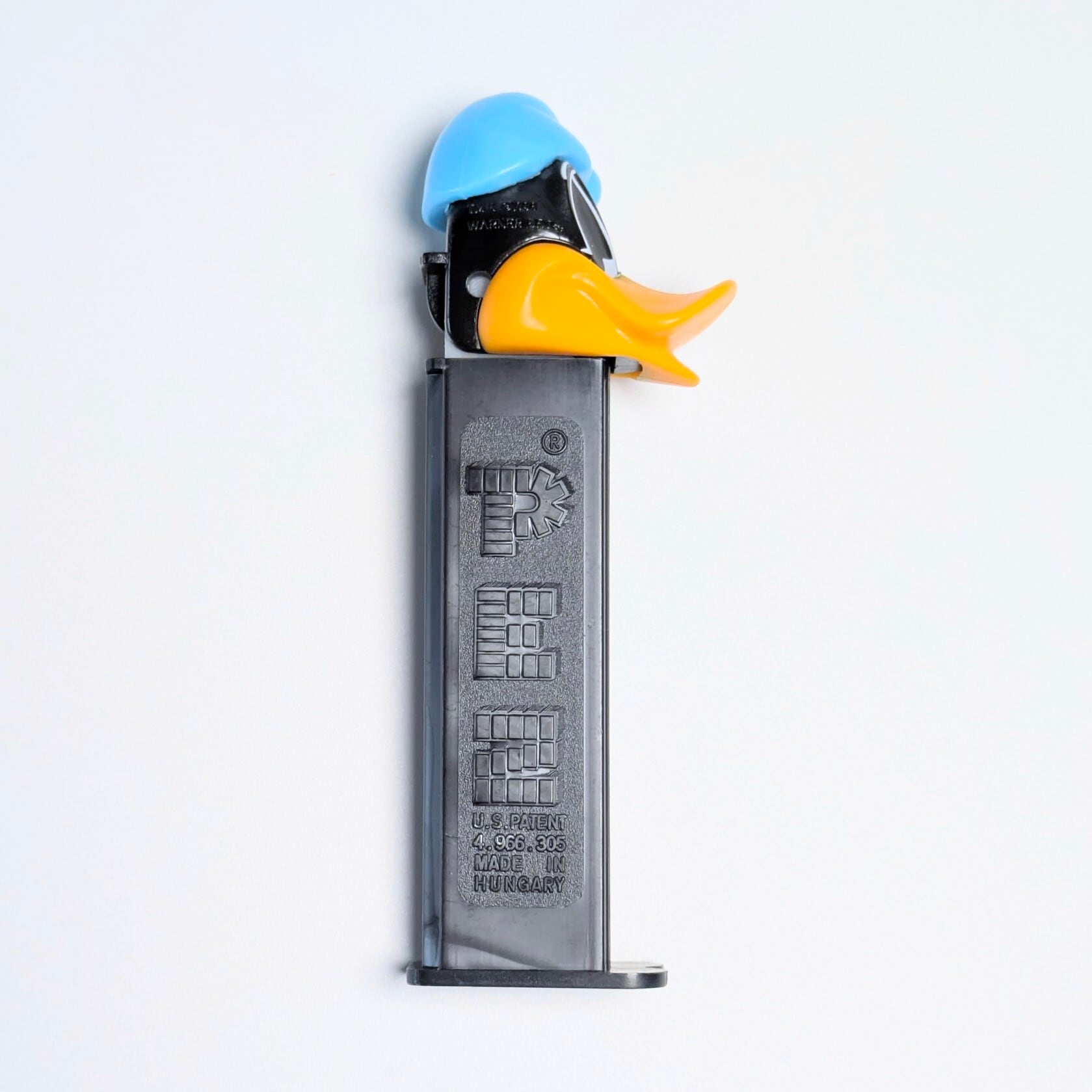 ☆ VINTAGE1998 ☆【 Looney Tunes ( ルーニー・テューンズ )  】『 ダフィー・ダック おやすみBLUE 』PEZ / ペッツ CANDY&DISPENSER / ヨーロッパPEZ（ハンガリー） 〚アメリカン雑貨 アメトイ〛