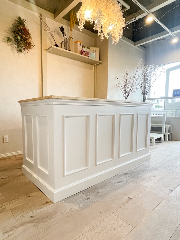 お花屋さん向け作業台カウンター68 (梱包作業に向いたオーダーメイドレジ台)W1800