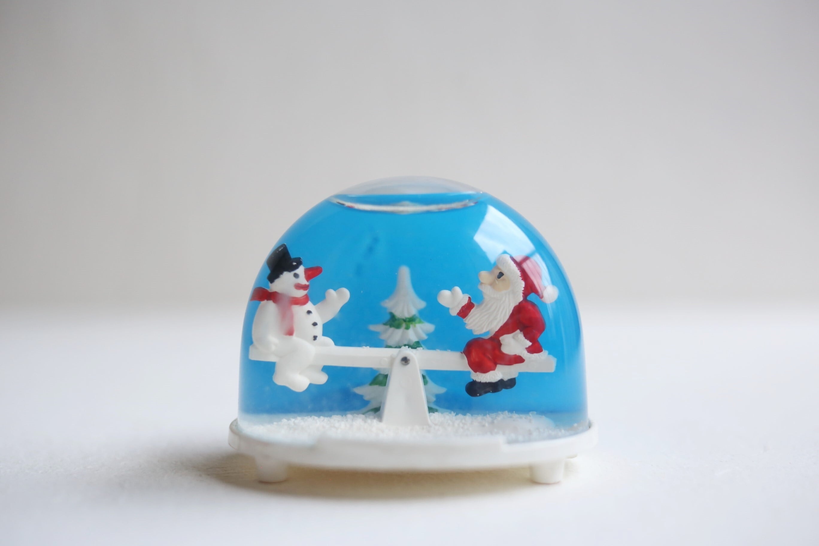 アンティーク ヴィンテージ 西ドイツ製 スノードーム『サンタと雪だるま』N-01893