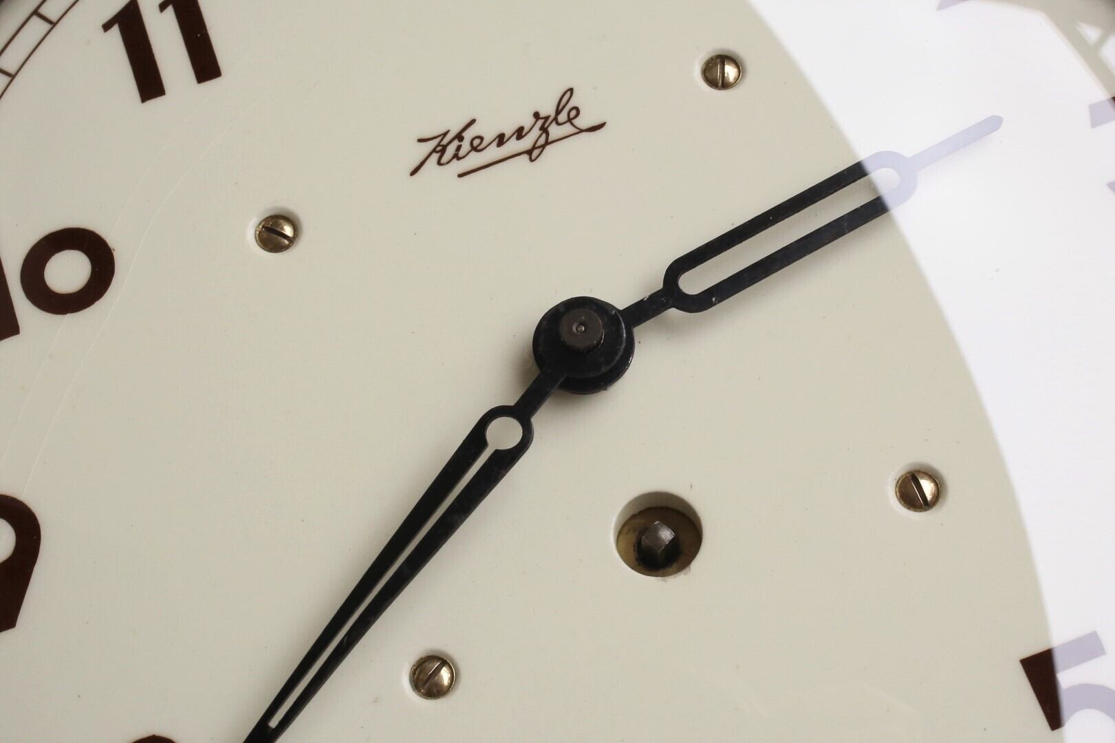 ドイツ アンティーク ヴィンテージ Kienzle 陶器製 壁掛け時計