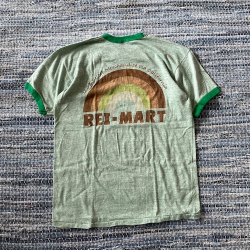 REI-Mart Original Merchandise Rainbow Tee shirt/.Russel Athletic/XL