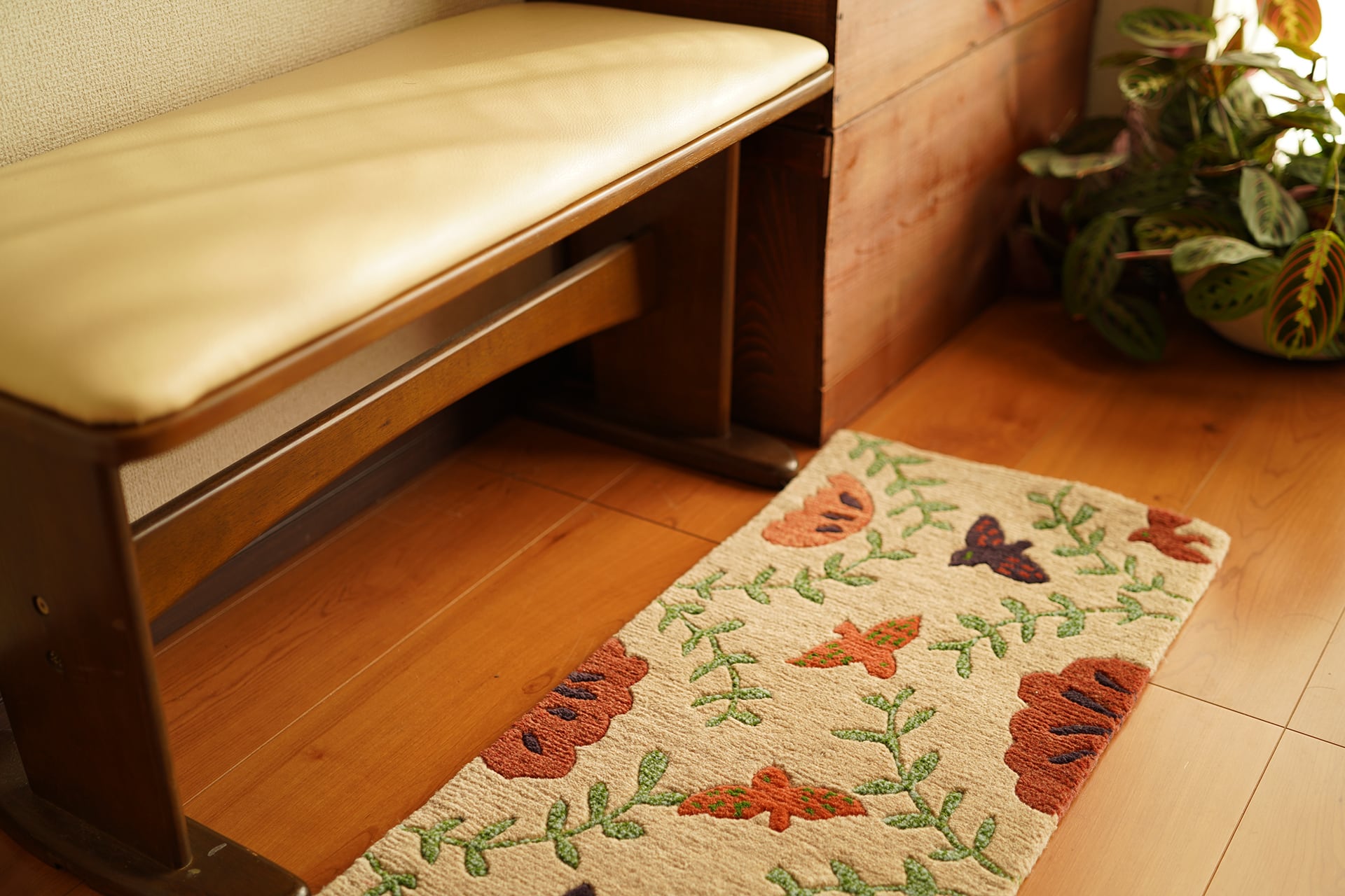 YOKOMAT bird&flower 1_ SMALL RUG_スモールラグ_ウールラグ_手織り_ボタニカルな鳥と花