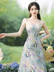 【0001】Flower Long Short Sleeve Dress