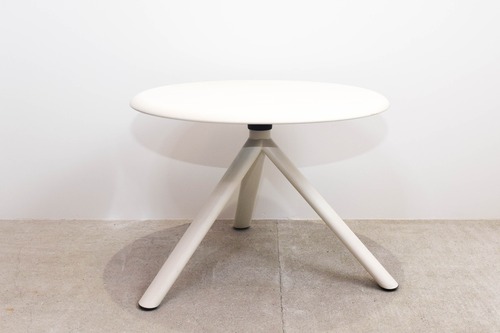 折り畳みテーブル