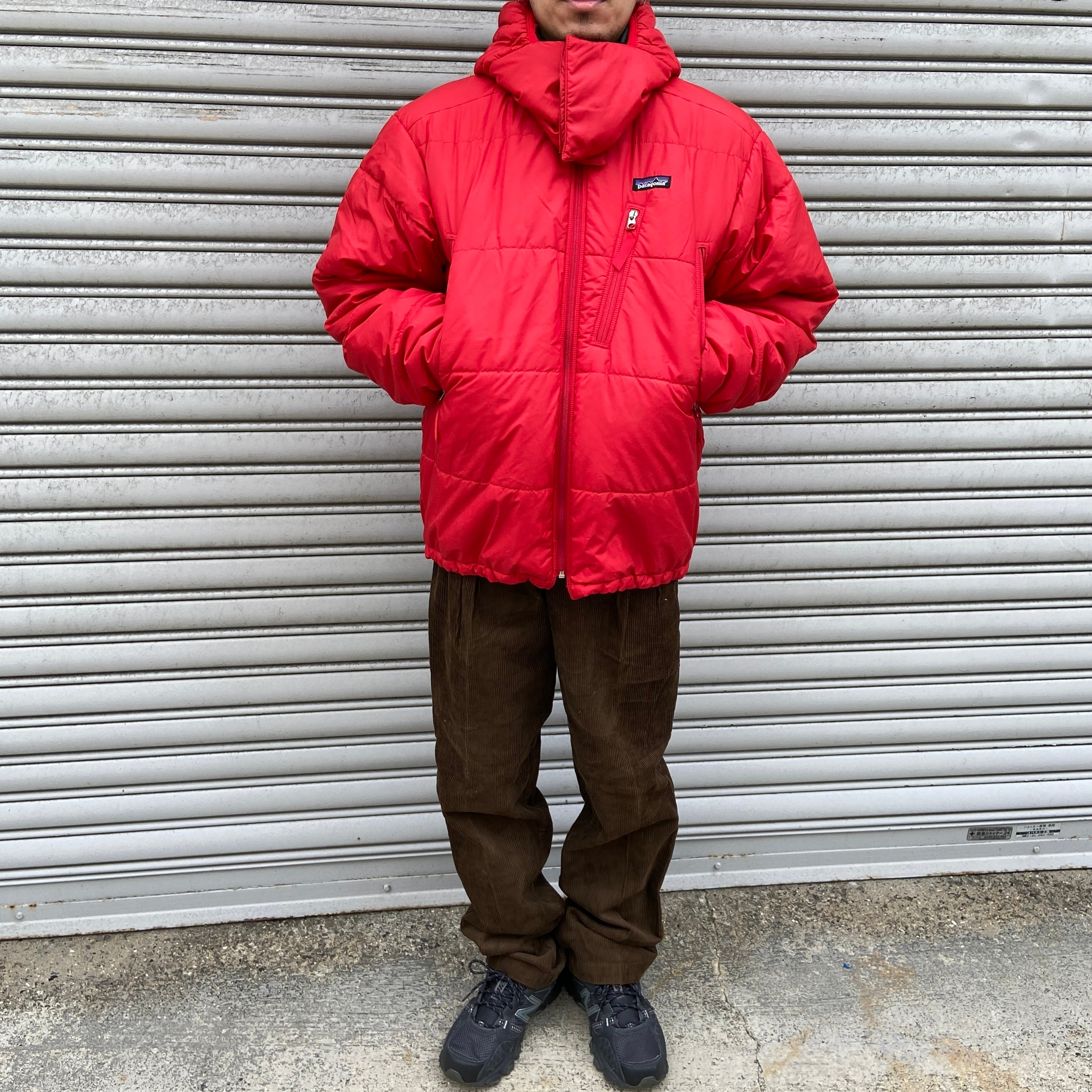 Patagonia パフジャケット メンズM 2001年製 赤 中綿ジャケット | 古着