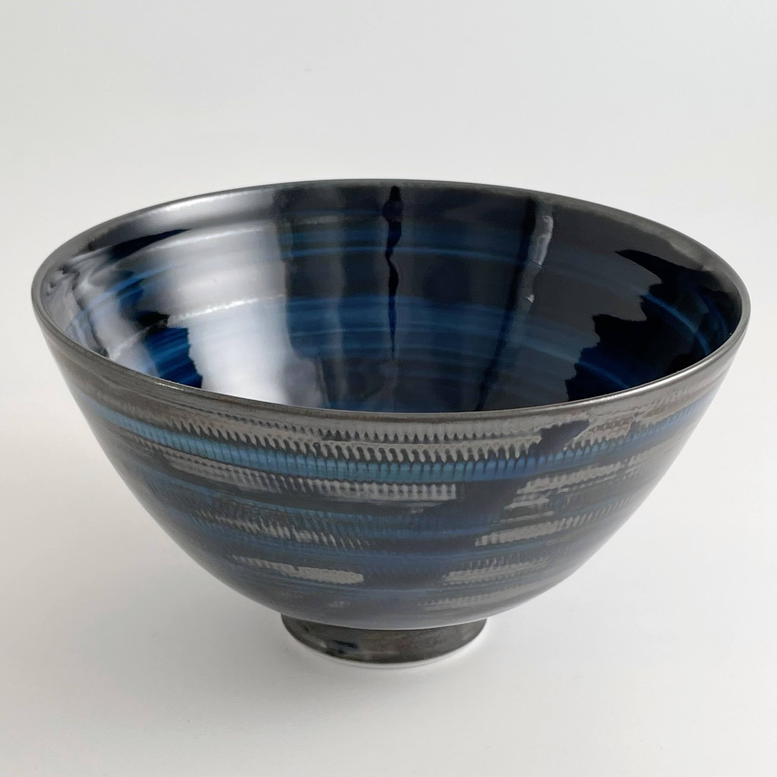 波佐見焼】天目釉飛びかんな文様＿お茶碗 | 波佐見焼 福春online