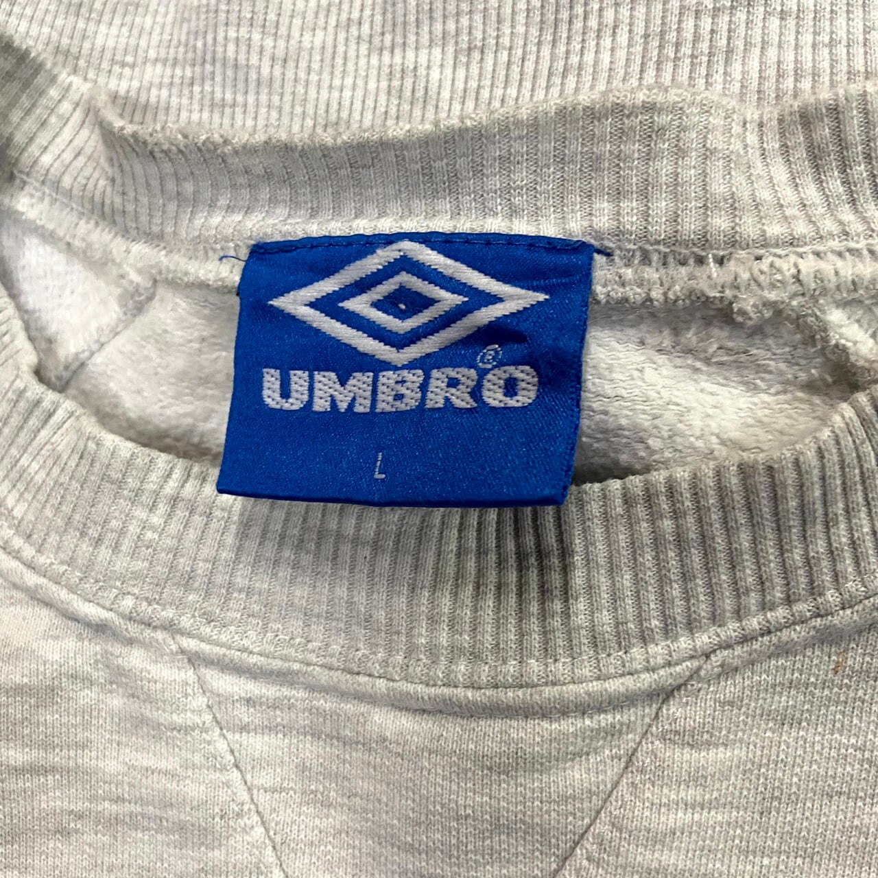 90年代 ビンテージ ユーロ UMBRO アンブロ 両面ロゴ刺繍 スウェットシャツ トレーナーメンズL 90S ヴィンテージ 古着  ライトグレー【スウェット】 | cave 古着屋【公式】古着通販サイト