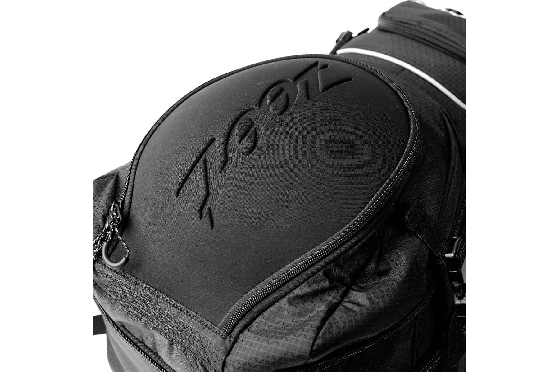 zoot ULTRA TRI CARRY ON BAG 2.0 車輪付きバッグ