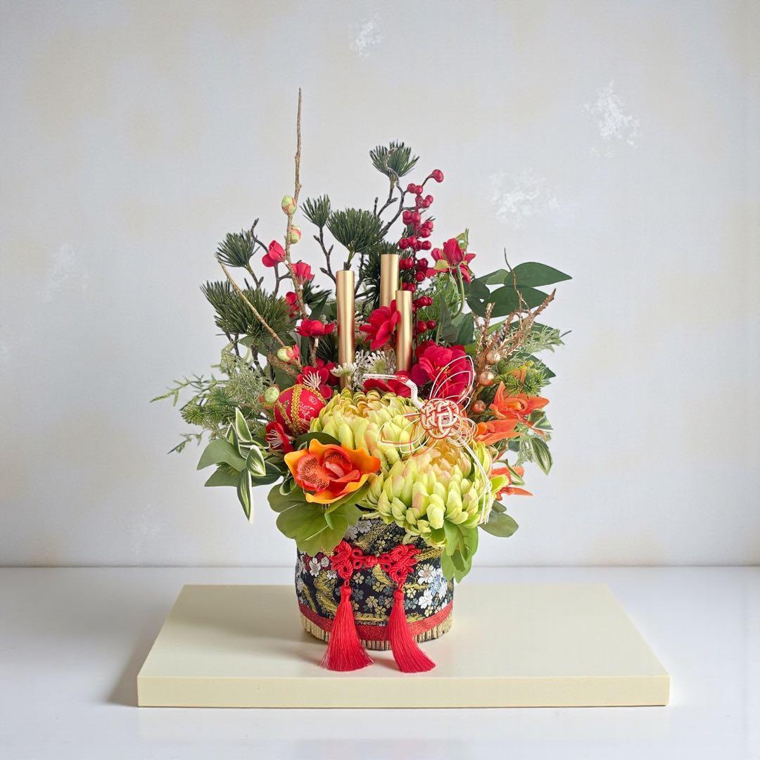 ⑮ 和モダン門松 M｜可憐な花々と竹が奏でる、モカアンドマルシェの迎春アレンジ ⑮ 和モダン門松 M｜可憐な花々と竹が奏でる、モカアンドマルシェの