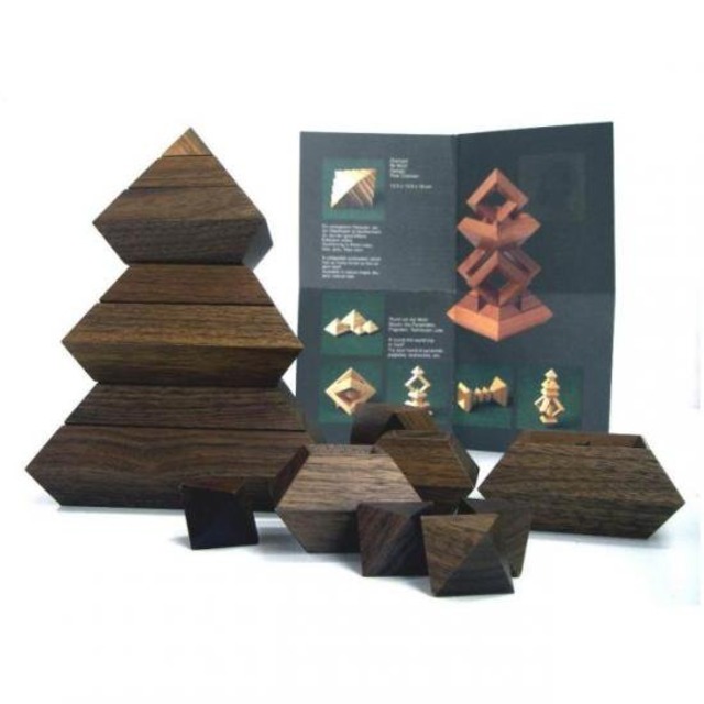 ネフ　積み木　ダイアモンド　くるみ　Diamomd  wallnut  NAEF　受注品